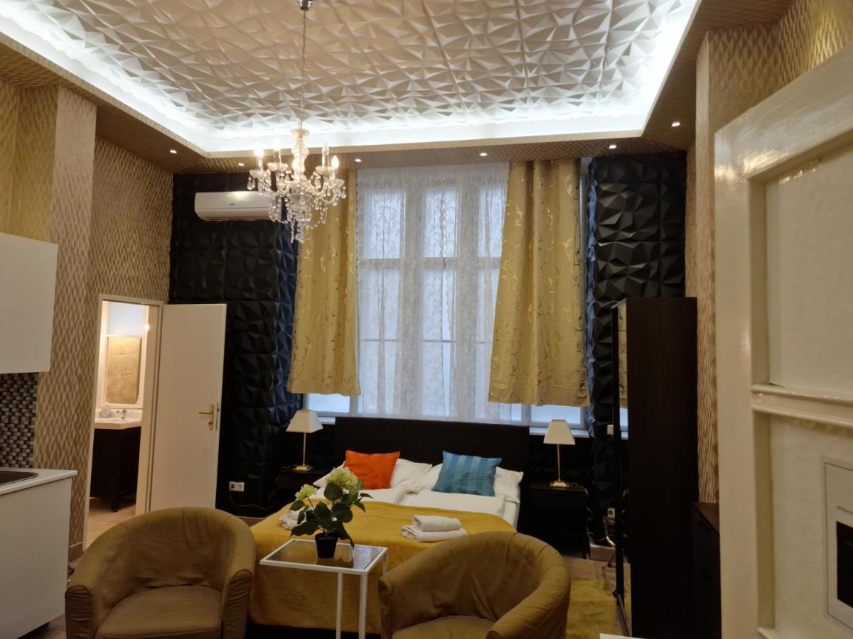 Urban Downtown Center Apartment *