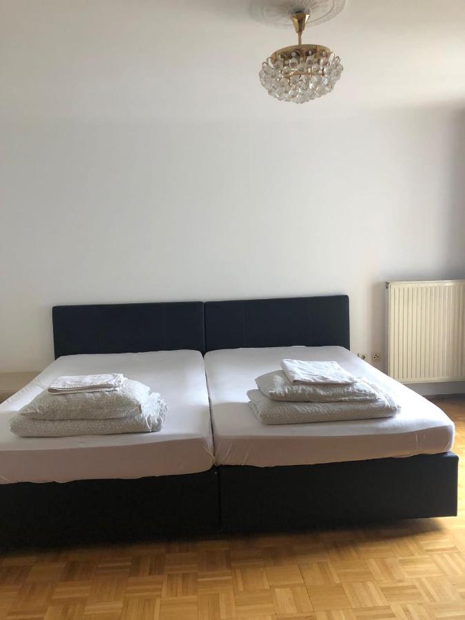 A Private In A Shared Guest house Vienna