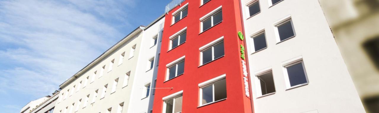Aparthotel Smart Living - Hauptbahnhof - Self Check-in 4*