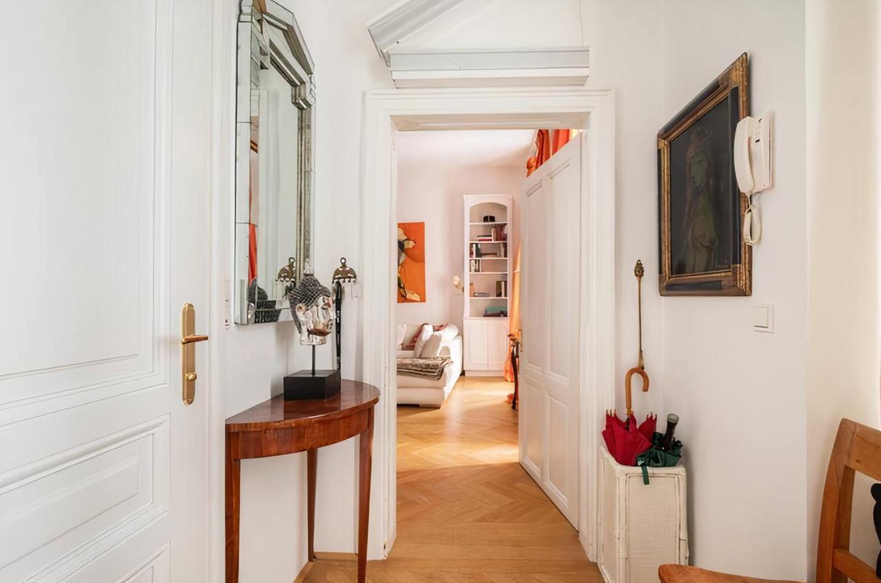 Appartamento Imperial Gem . Flamboyant Studio . Heart Of Vienna
