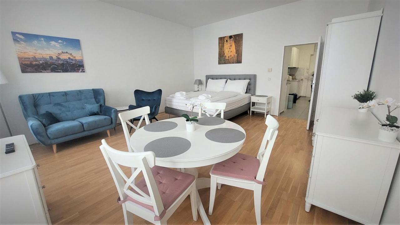 Herzlich Willkommen - Kuess Hand 4 Apartment Vienna