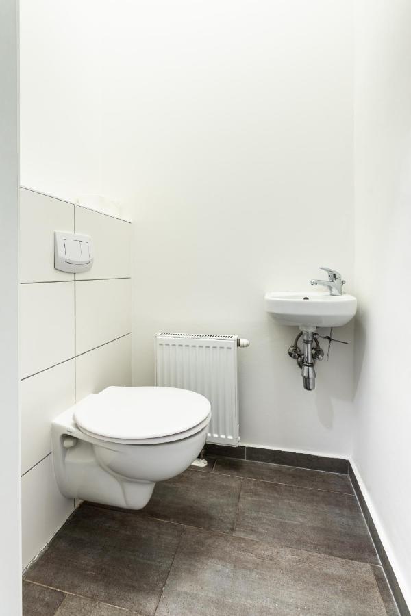 Apartment Stylish Designed In A Calm District Vienna