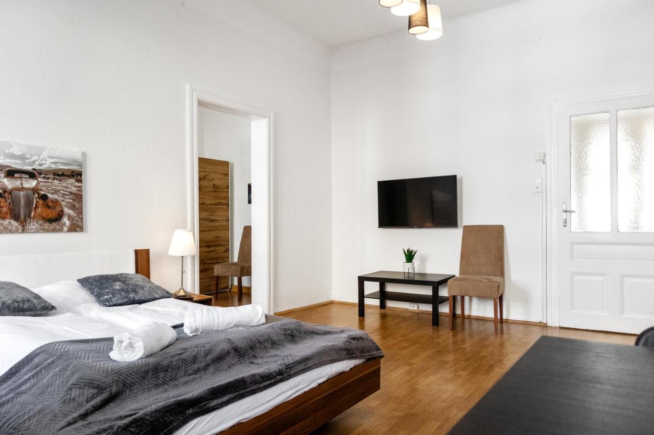 Beautiful 2br Aptartment 12 Minutes To Downtown Apartment *