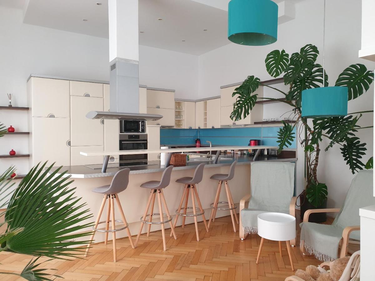 Sunny And Spacious Near Centre Appartamento *