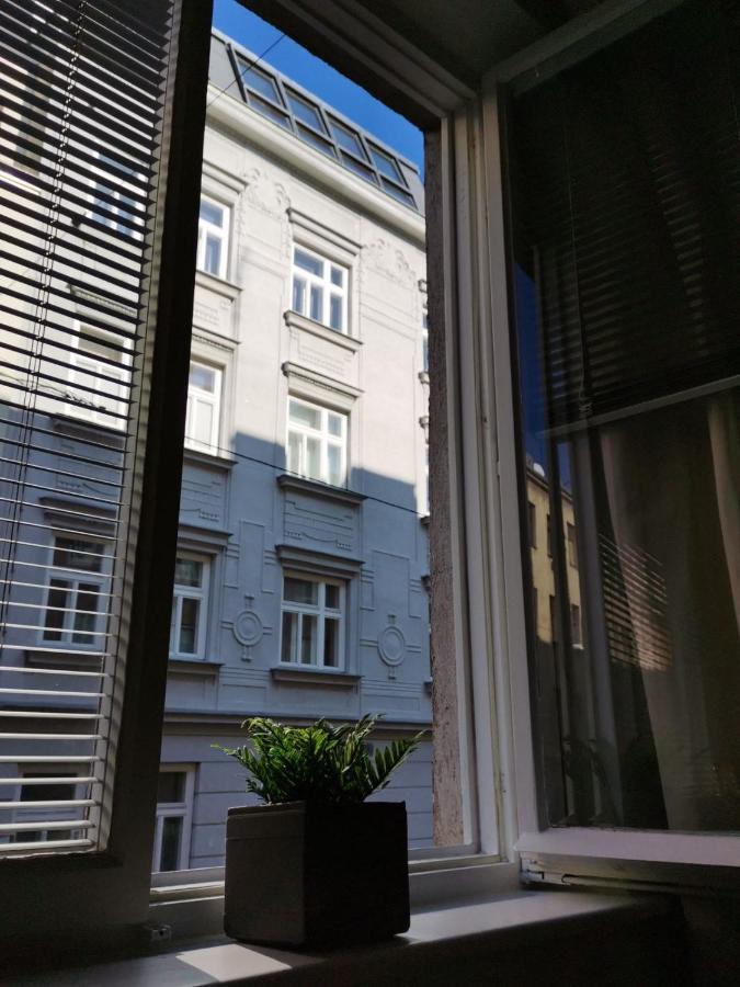 Apartment Alpha 7min To The Centar Vienna