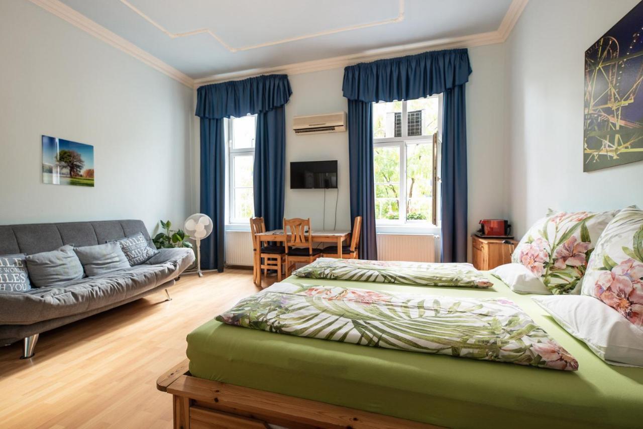 Primavera Guest house 2*