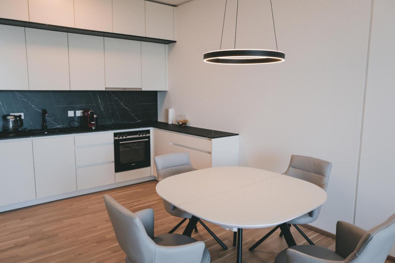 Apartment Supreme With Top Balcony And View