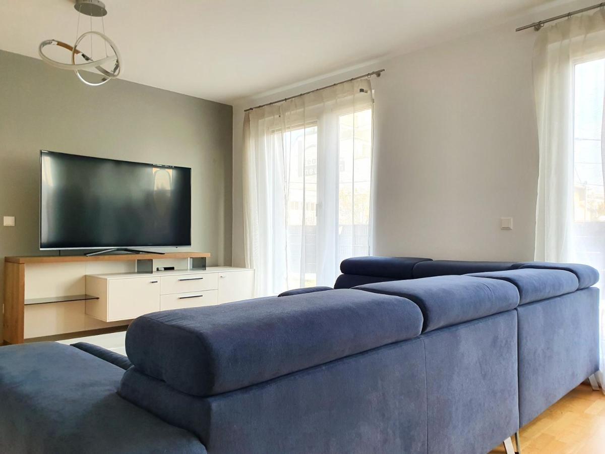 Near Lake Spacious & Furnished Beautiful Apartamento *