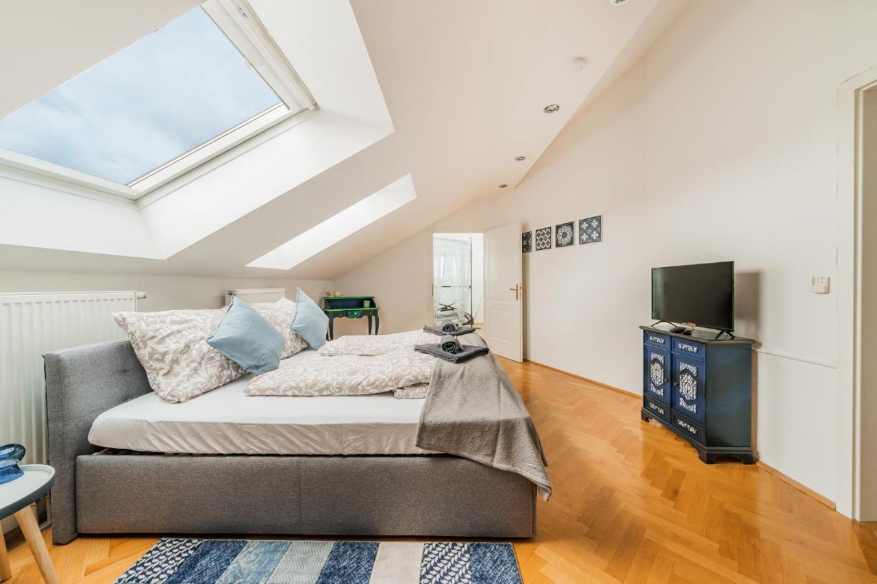 Penthouse - Sauna - Terrasse - Kamin - Ac Apartment