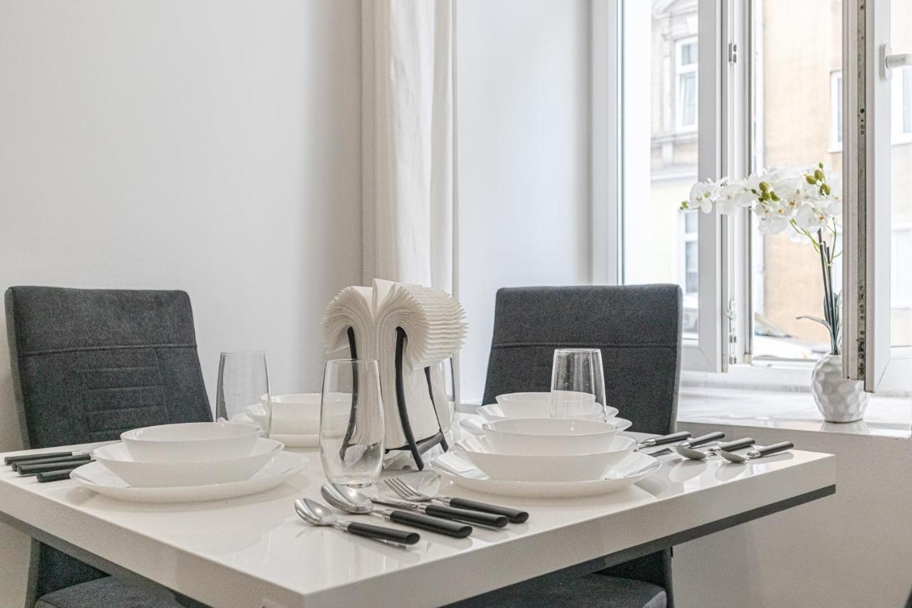 9 Min From Center - Beautiful Near U1 Reumannplatz * Viena