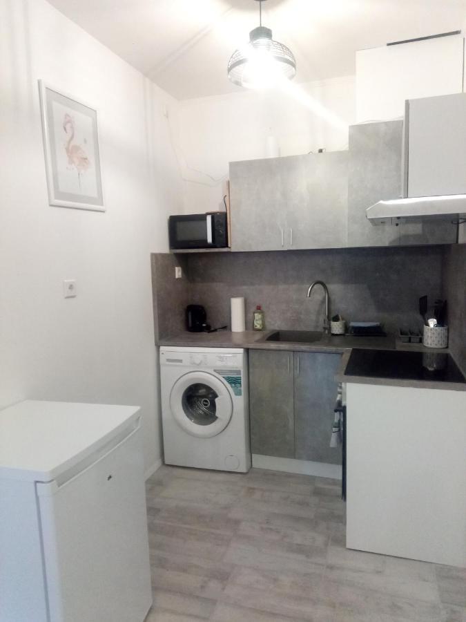 Apartment Nr.1 Perfect 3 Bedrooms Near To Main Train Station *