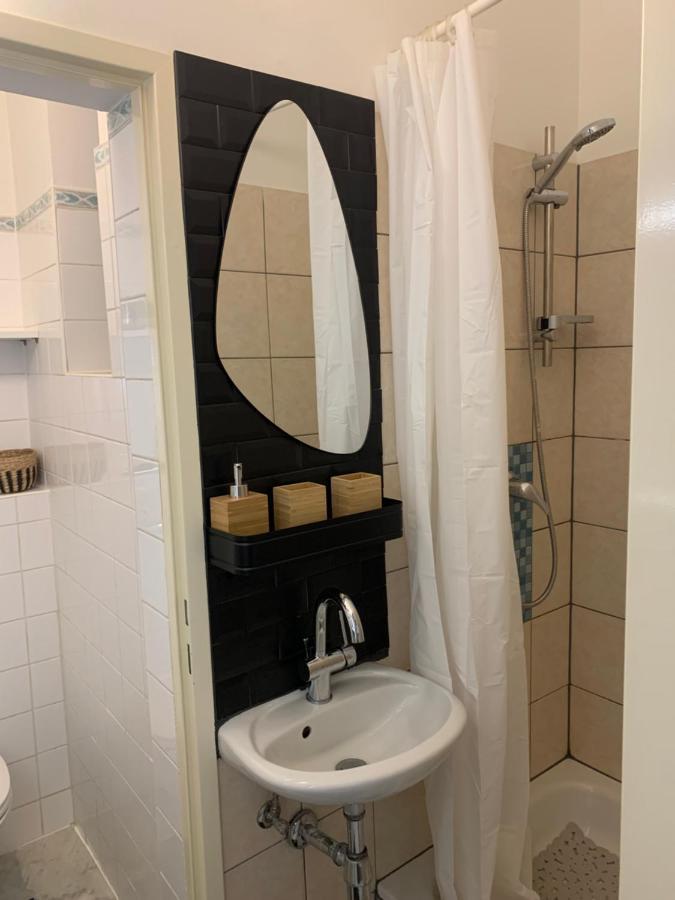 Centrally And Apartment