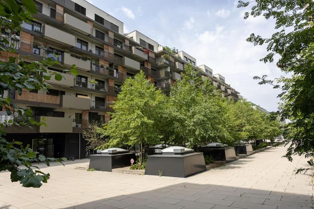 Dream - And Quiet With Ac And Free Parking Garage