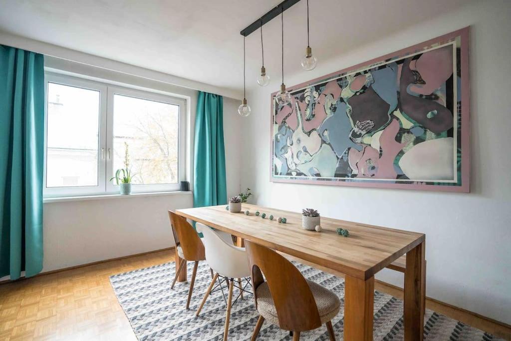 Cozy And Stylish Near Schoenbrunn Castle *