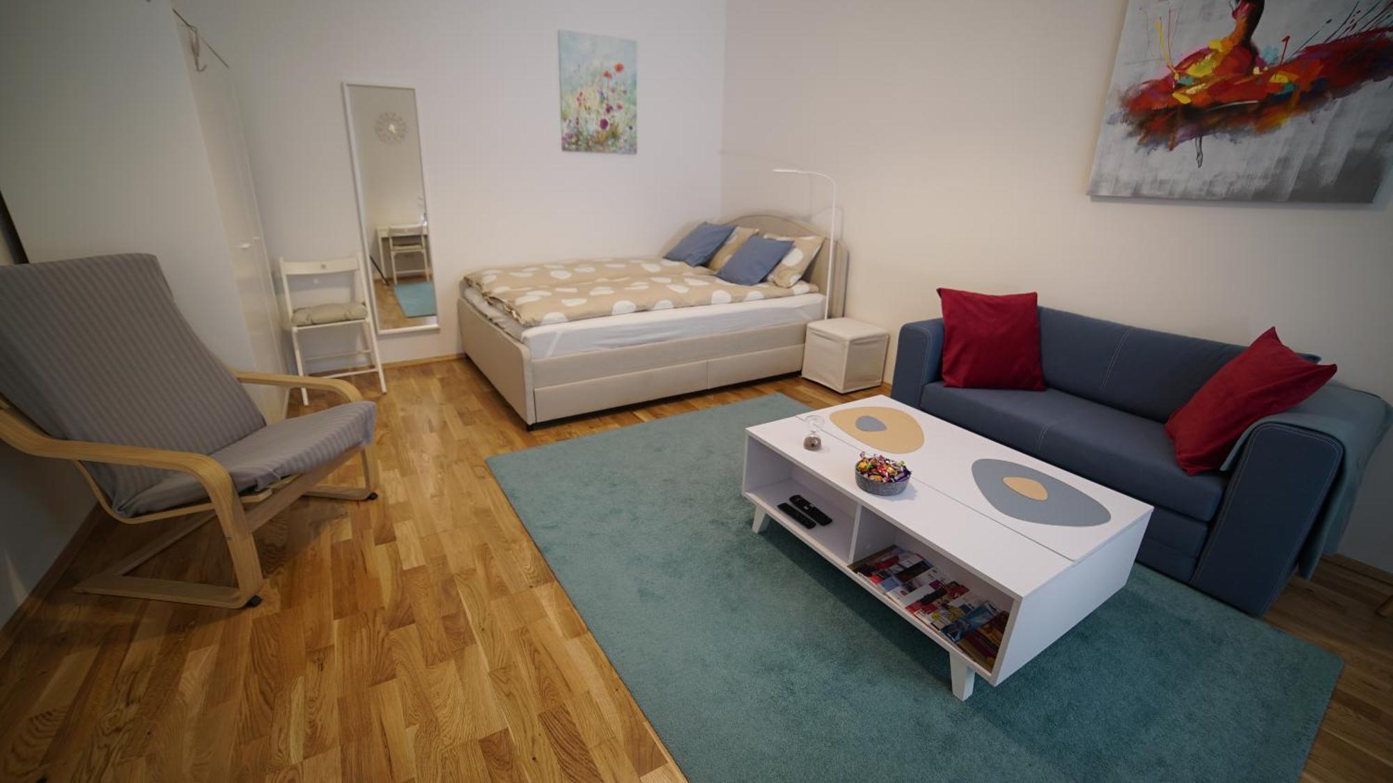 Malixa - In The Heart Of Next To Metro Apartment