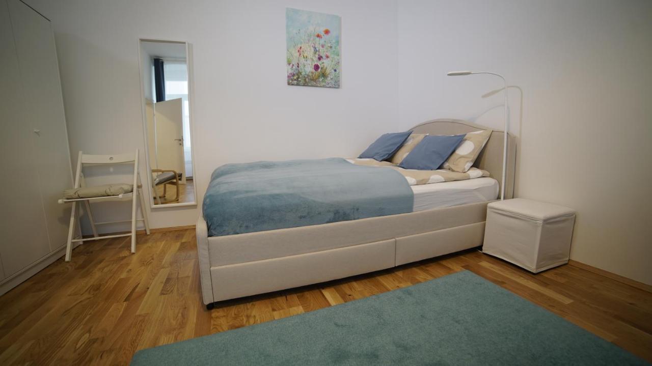 Apartment Malixa - In The Heart Of Next To Metro