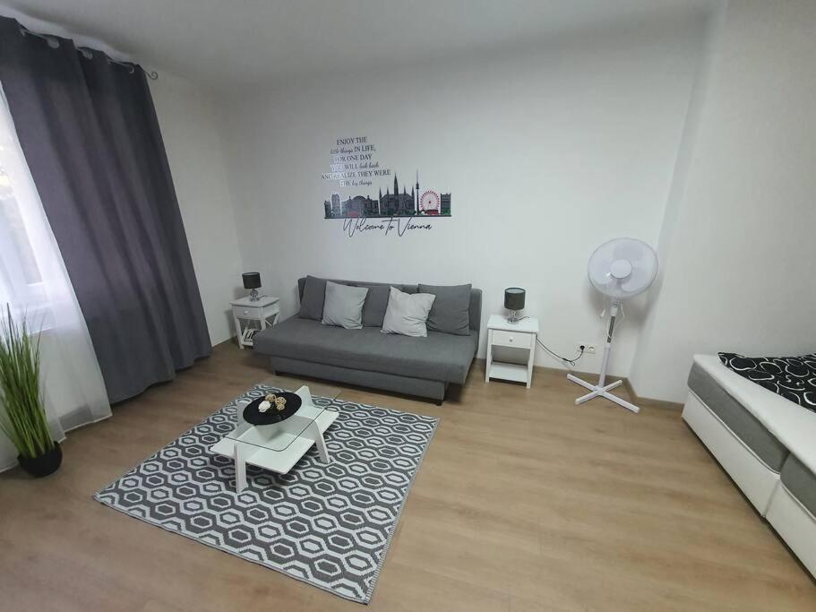 Sortir Apartment