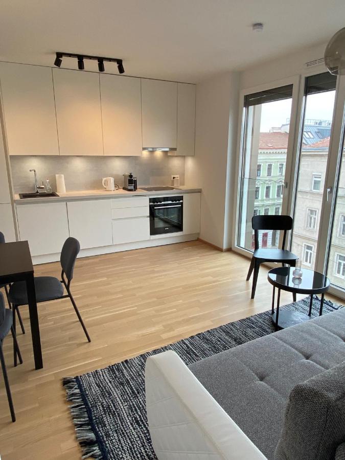 Urban Lifestyle Apartment *