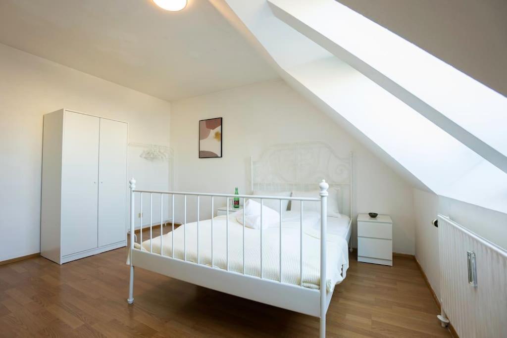 Apartment Stylish 2 Floor Penthouse • 15 Min To Center *