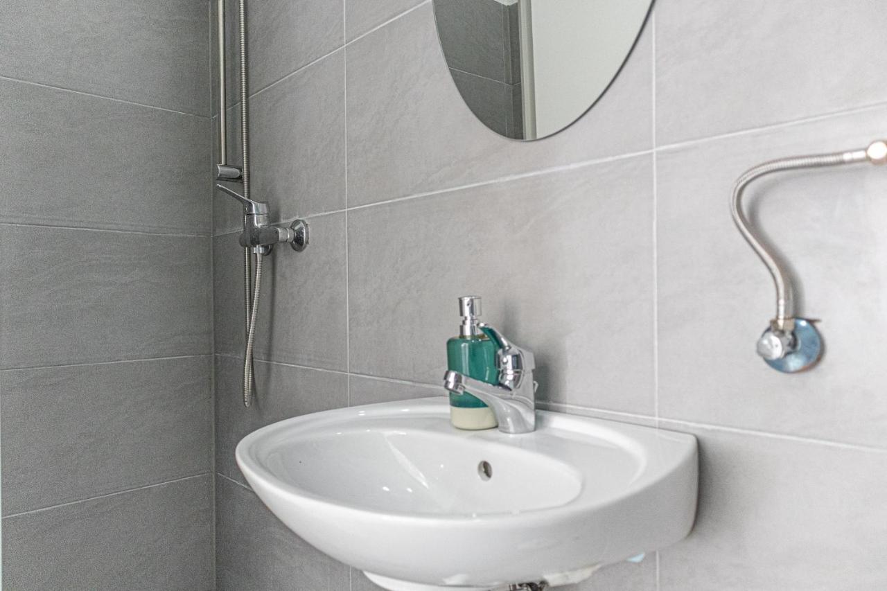 Apartamento Stunning 1br - Near Akh Building For Everyone Viena