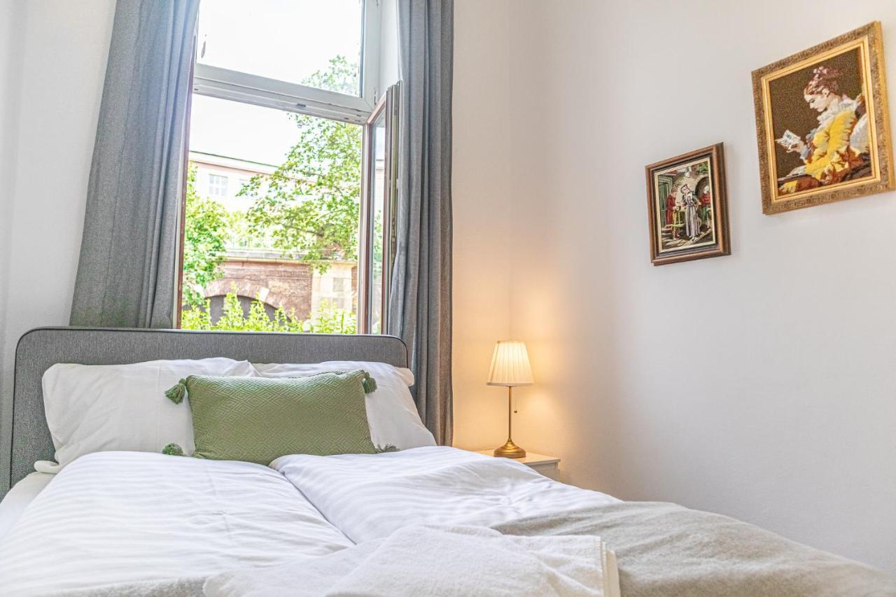 Stunning 1br - Near Akh Building For Everyone