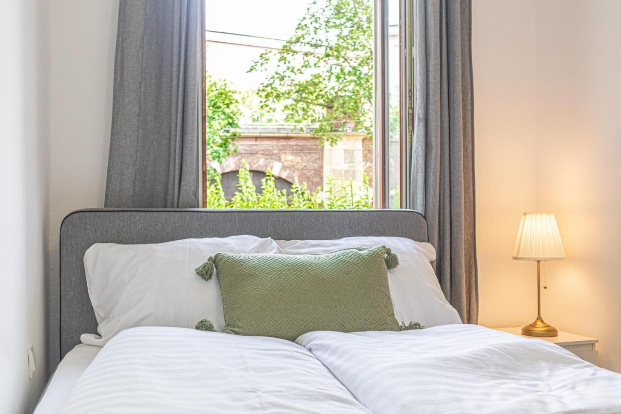 Stunning 1br - Near Akh Building For Everyone