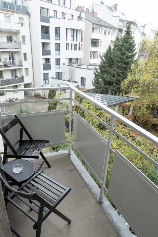 Smart Home, Hi-end Services, Media Streaming Apartment Vienna