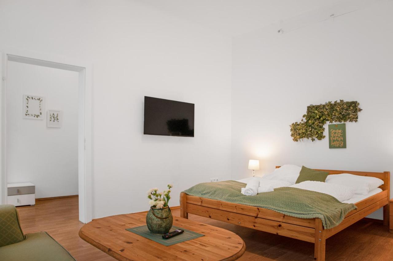 Elegant 2br - Near Bahnhof Meidling Vienna