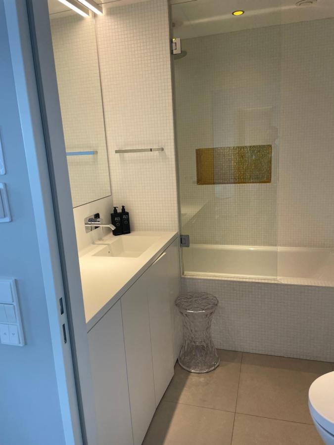 Key Residences * Viena