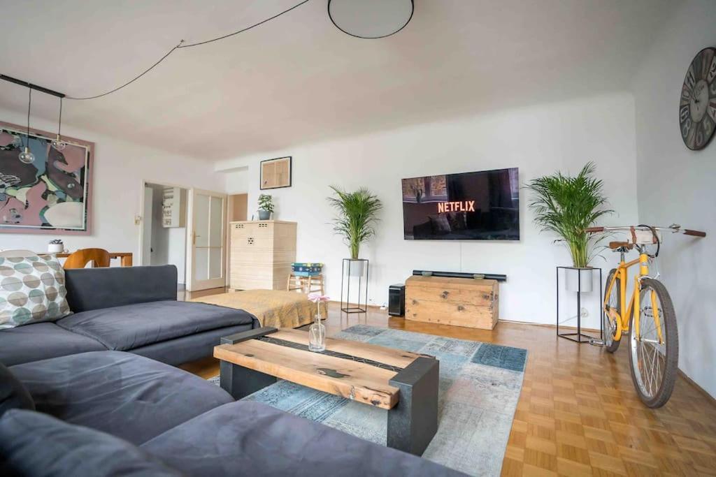 Apartment Cozy And Stylish Near Schoenbrunn Castle Vienna