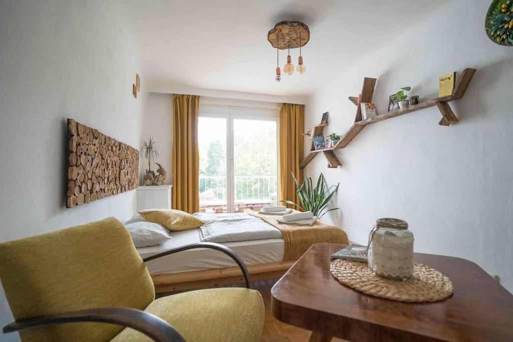Apartment Cozy And Stylish Near Schoenbrunn Castle