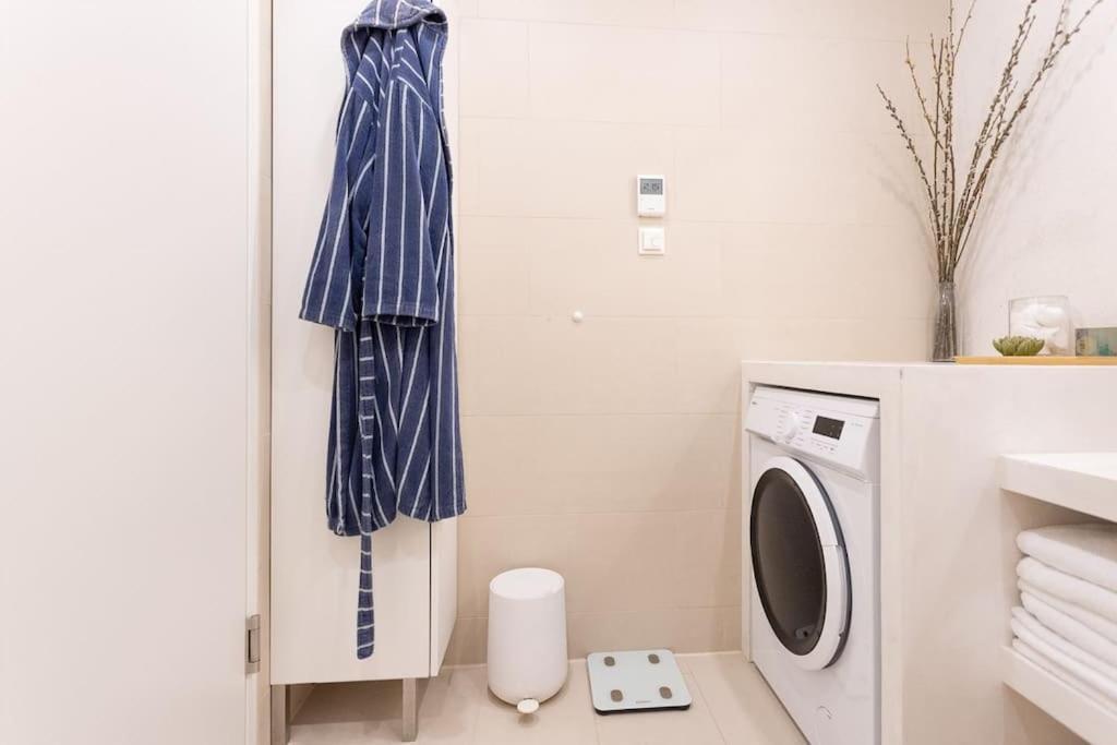 Dream - And Quiet With Ac And Free Parking Garage *