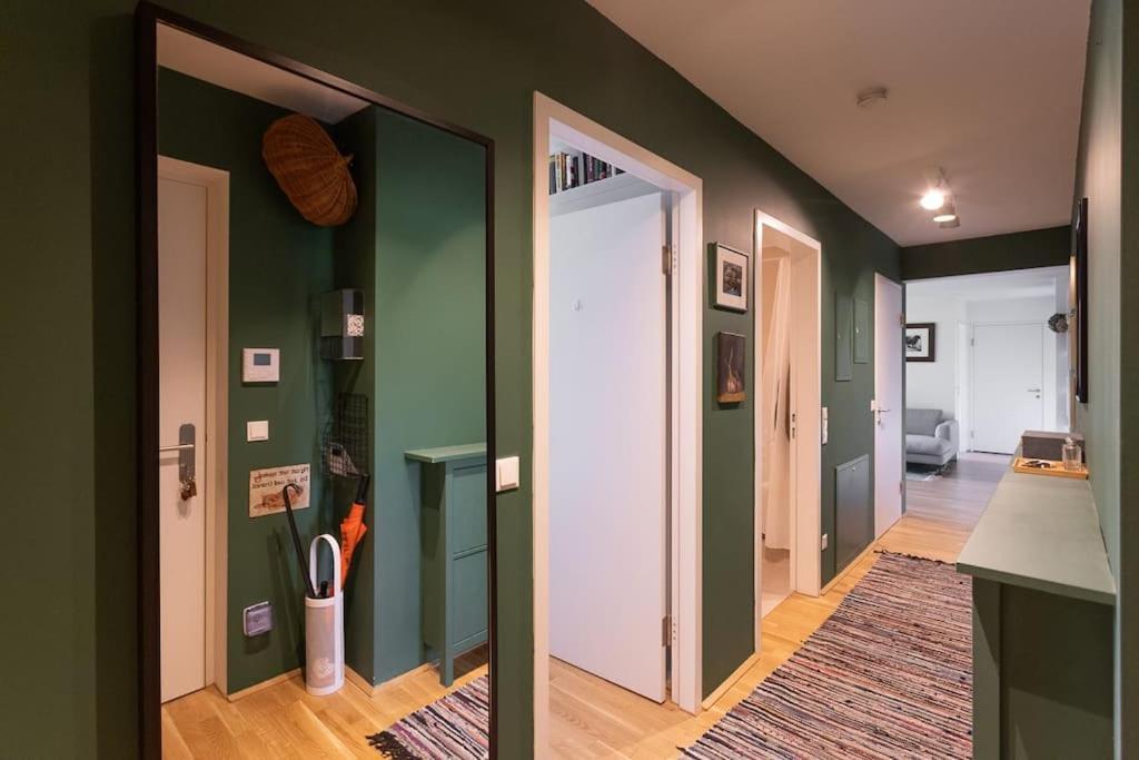 Dream - And Quiet With Ac And Free Parking Garage Apartment Vienna
