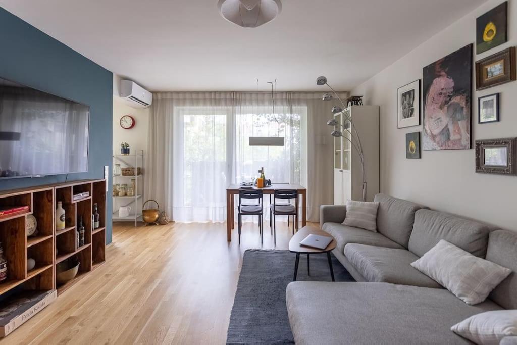 Dream - And Quiet With Ac And Free Parking Garage Apartment Vienna