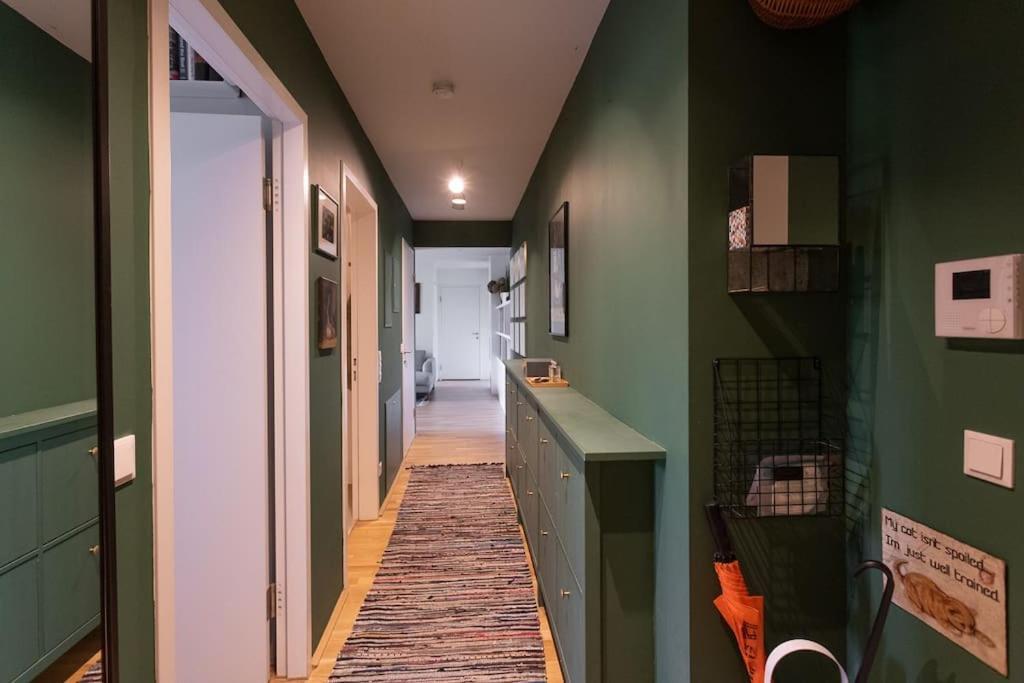 Dream - And Quiet With Ac And Free Parking Garage *