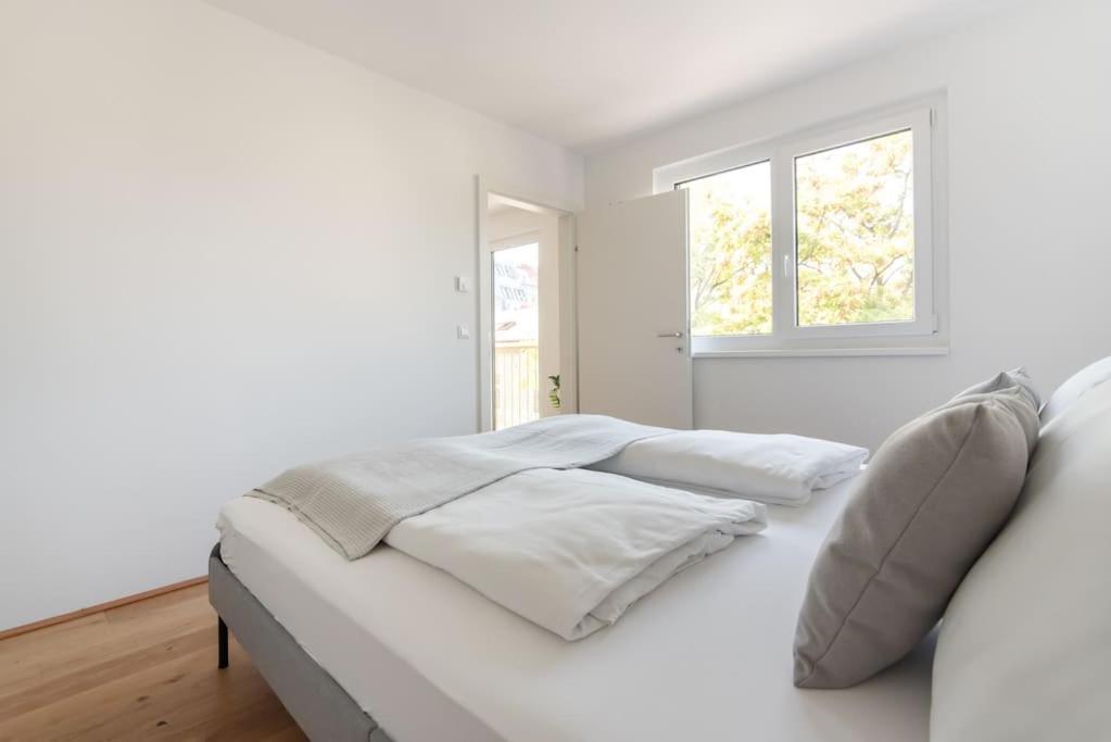 Gruene Und Zentrale Ruhelage Im Neubau Mit Balkon Apartment Wien