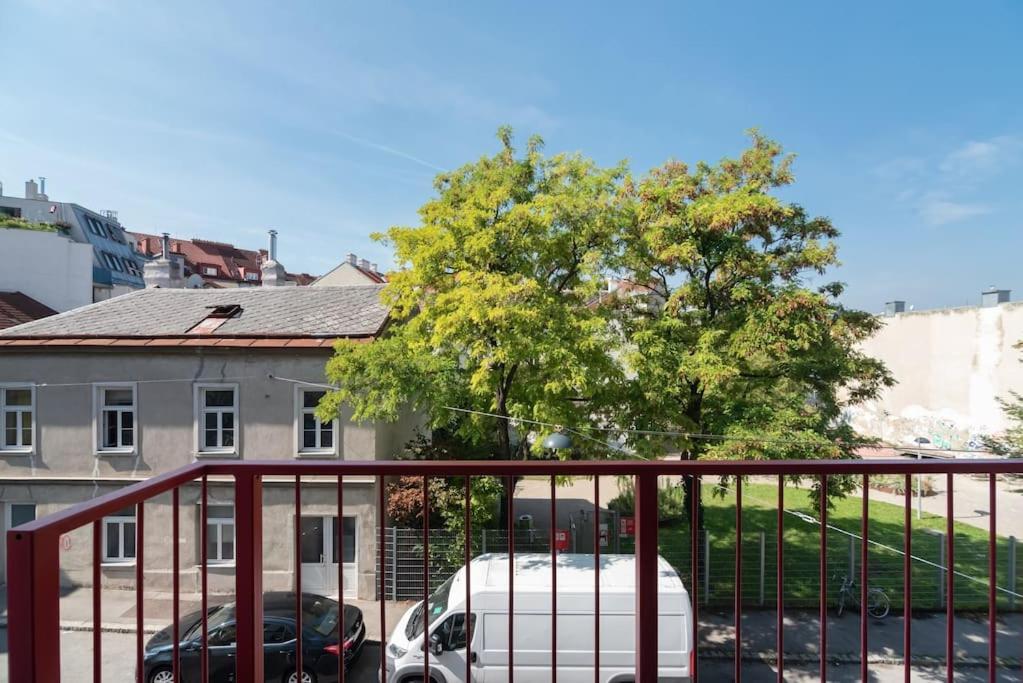 Apartment Gruene Und Zentrale Ruhelage Im Neubau Mit Balkon *