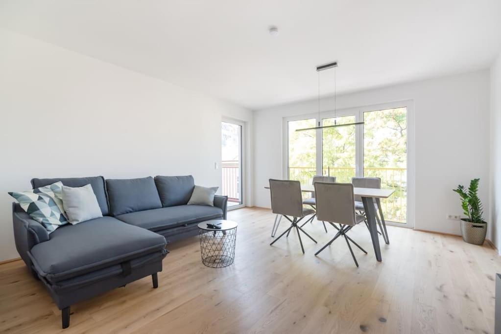 Gruene Und Zentrale Ruhelage Im Neubau Mit Balkon Wien