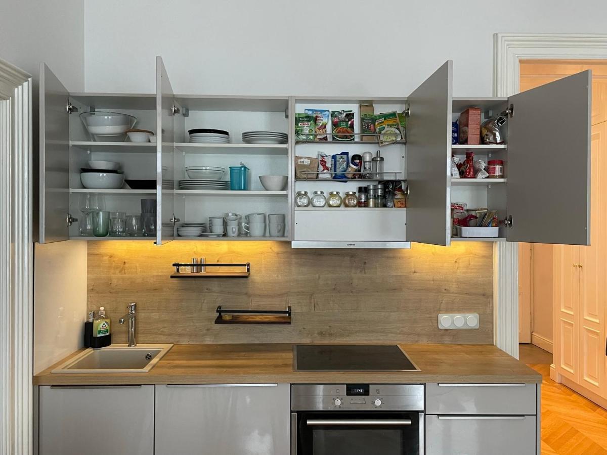 Luxury 2br Neubaugasse Apartamento *