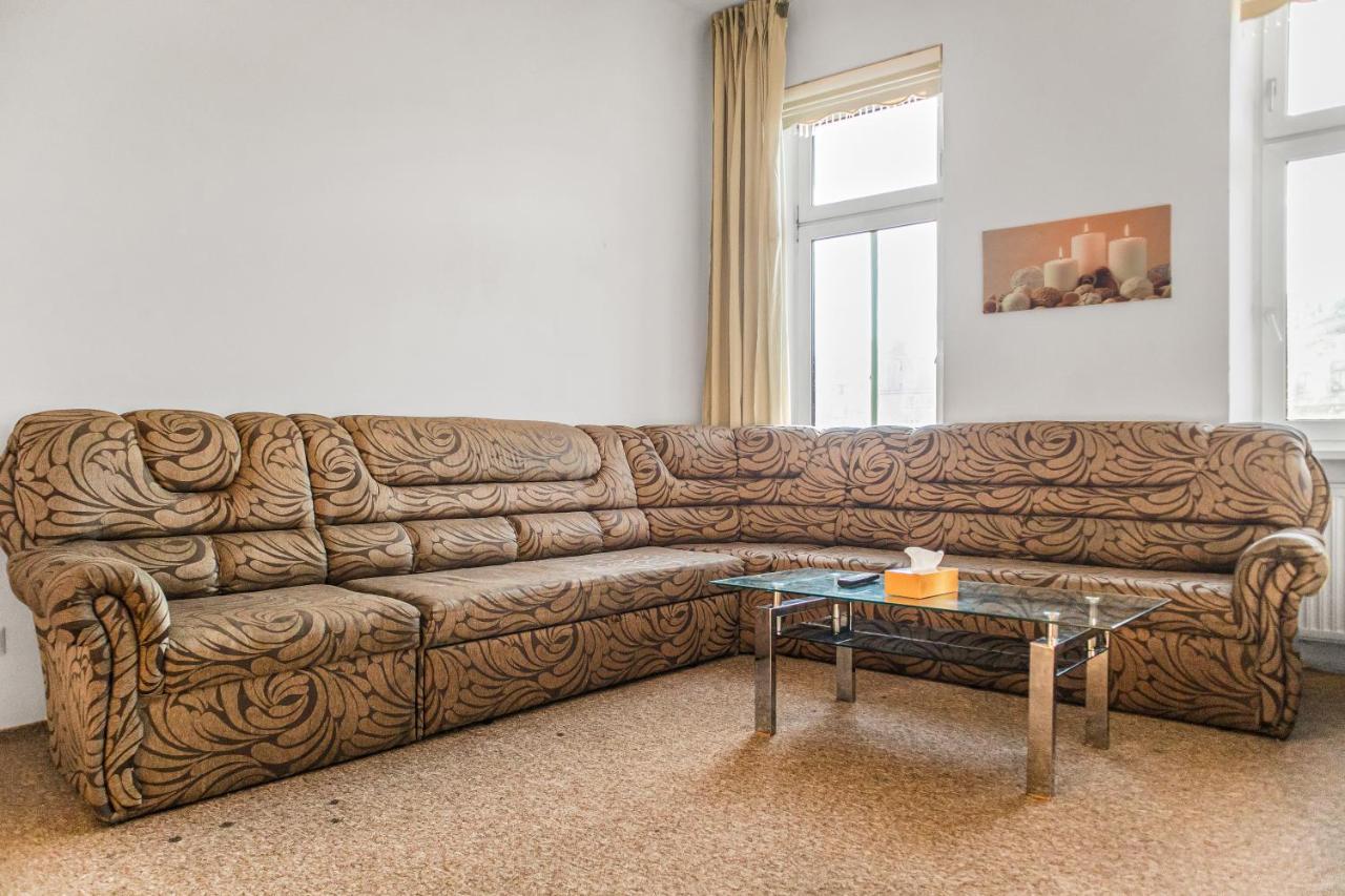 Superb 2br Apt. Very Spacious Near Millenium Tower