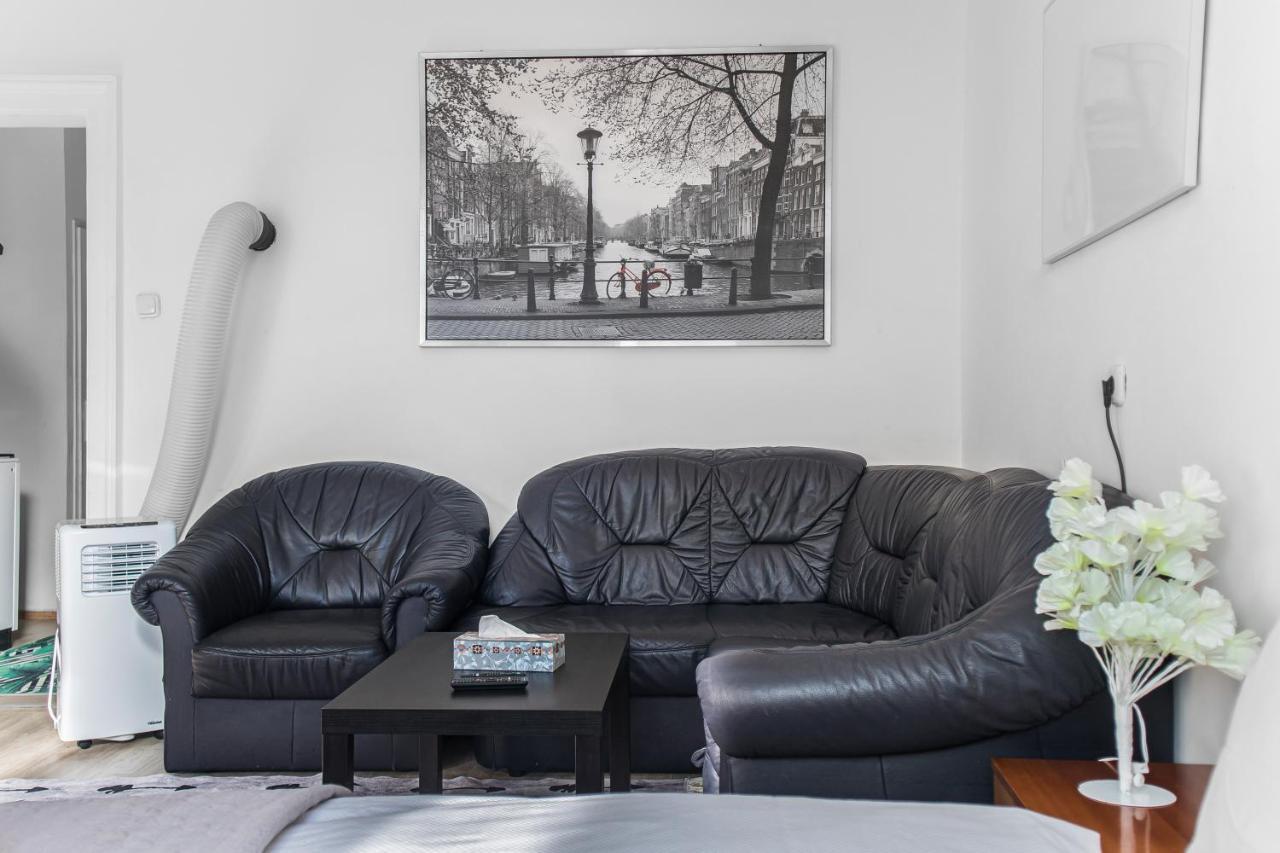 Apartment Cozy 1br Apt. Near Millenium Tower & Danube River