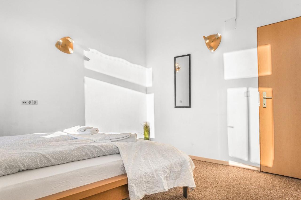 Superb 2br Apt. Very Spacious Near Millenium Tower Appartamento