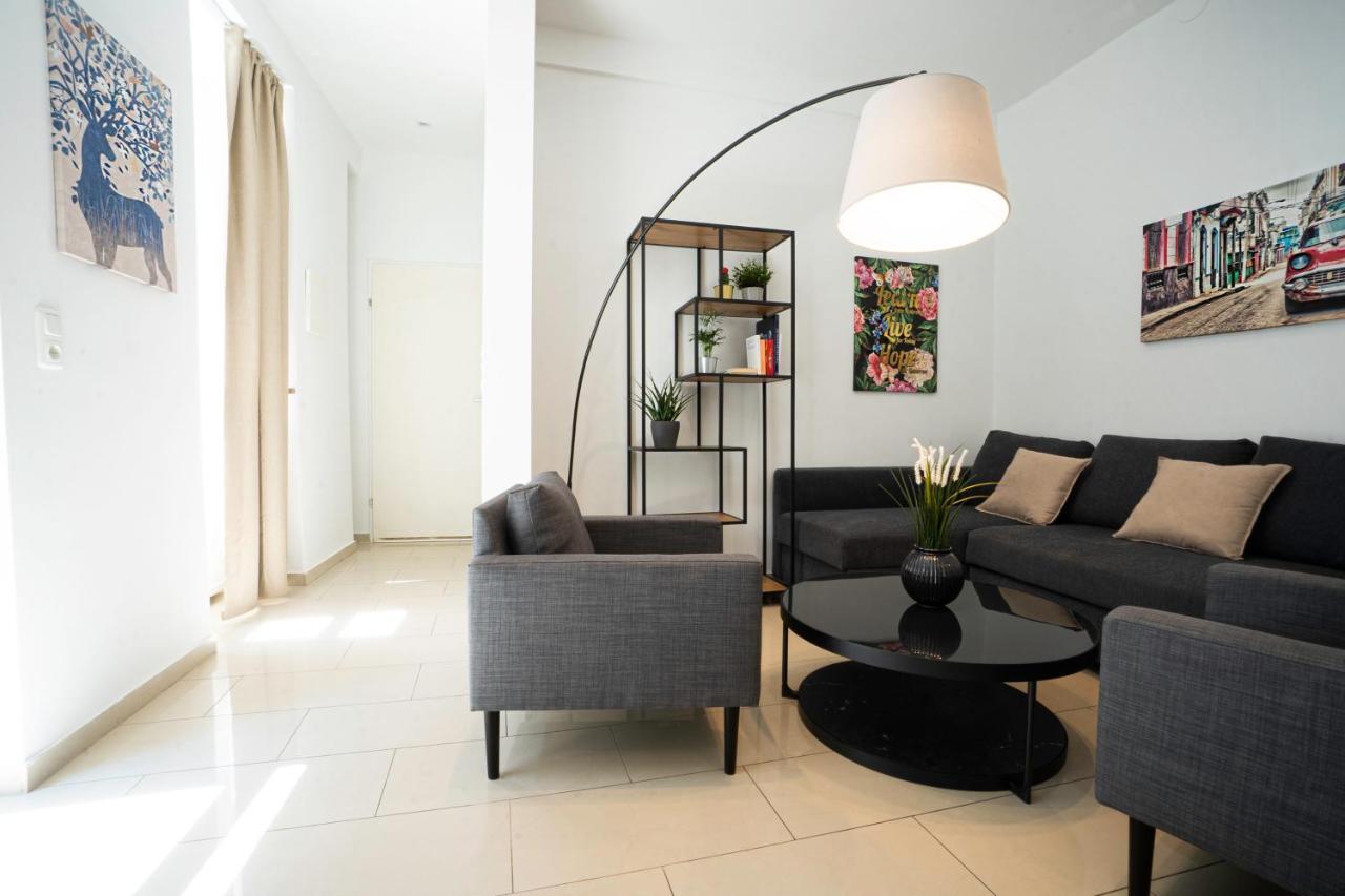 Apartment Chic Newly-renovated Steps From Subway In Vienna's Hernals District *