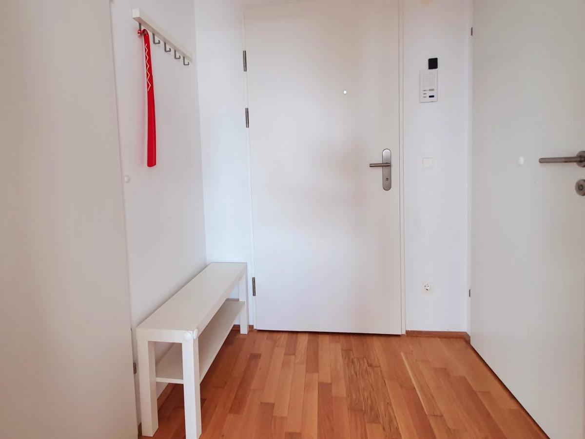 Near Lake Stylish & Fully Furnished * Vienna
