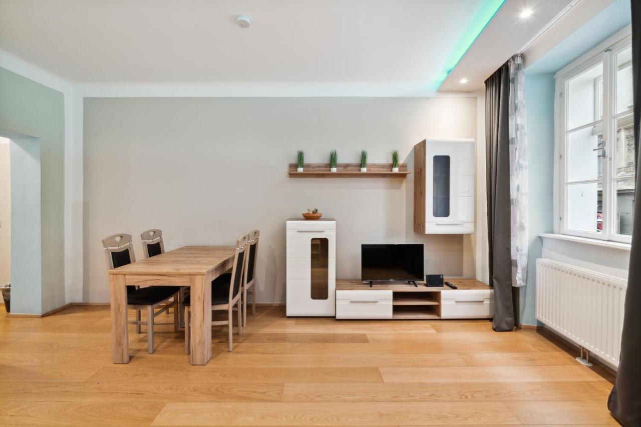 Aparthotel Florian's In Mariahilf 4*