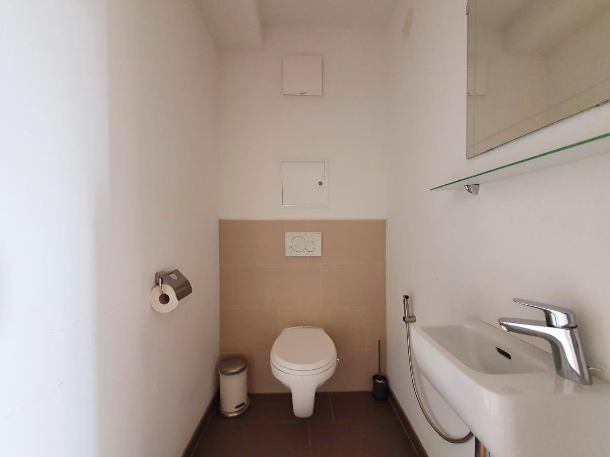 Near Lake Stylish & Fully Furnished