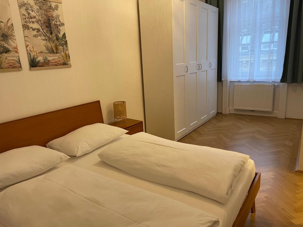 Altbau Traum Mit Klimaanlage Im Zentrum, Ruhelage Apartment Vienna