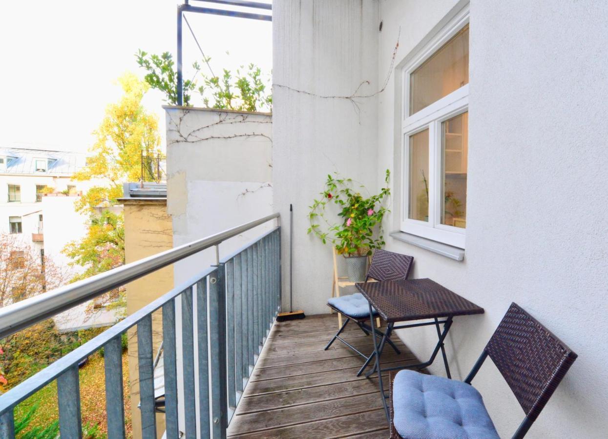 Beautiful Flat Next To Karlskirche * Vienna