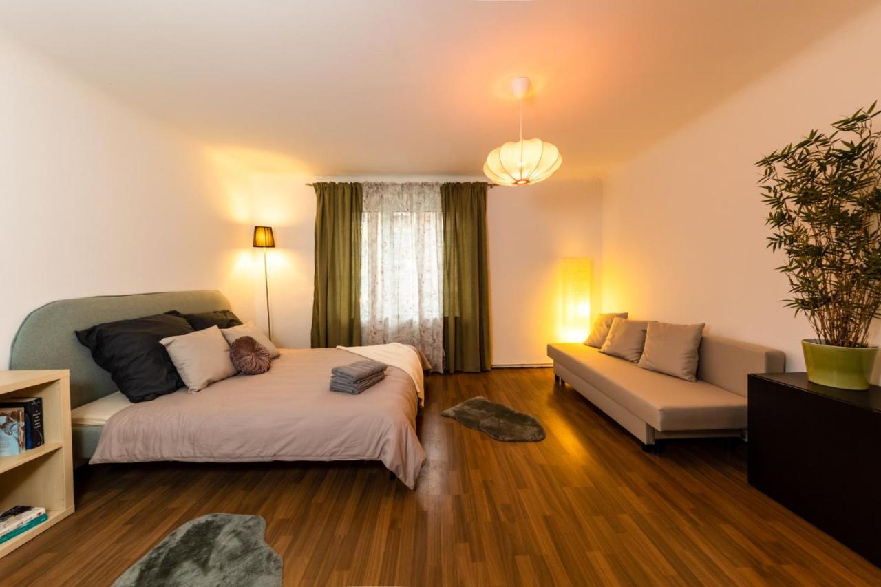 Cosy In Great Location Apartment *