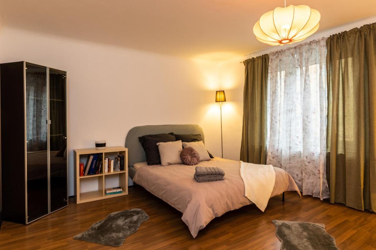 Cosy In Great Location Apartment